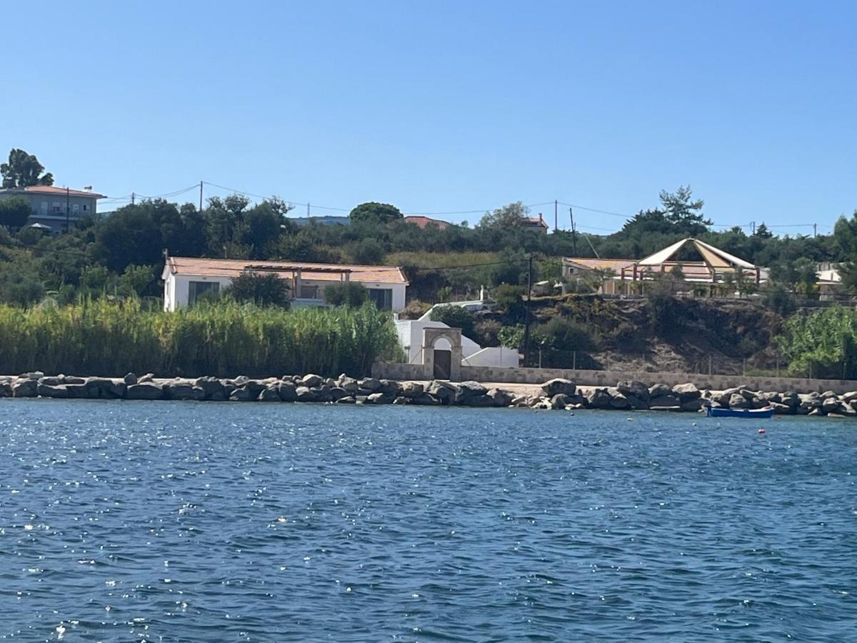 Apollonides Seafront Villa1 Aoede Lixouri Exteriér fotografie